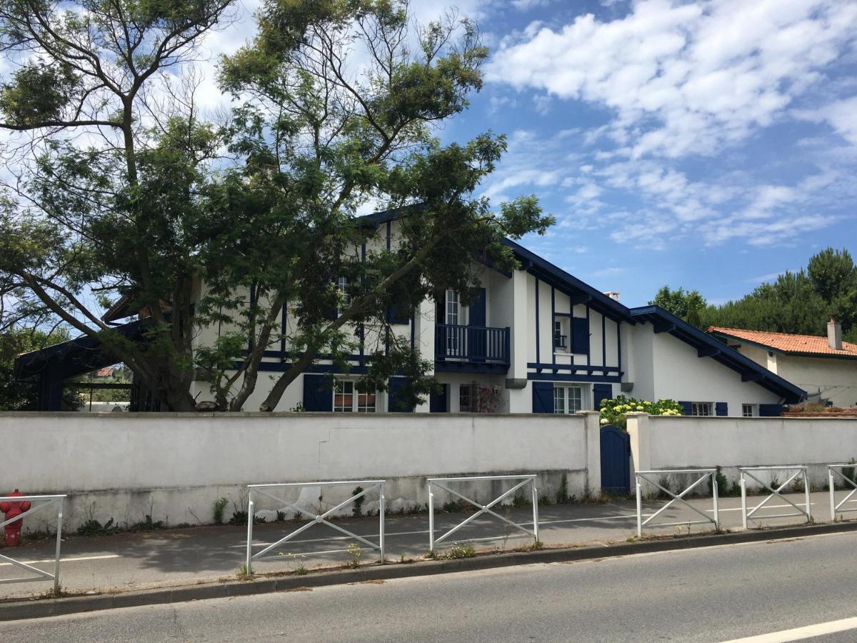 Haritza Bed and Breakfast Anglet Exteriör bild